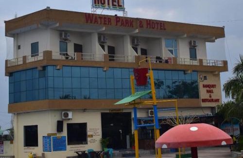 Kota Hotel | Holiday water park & resort