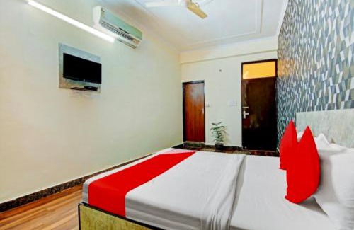 Indirapuram Hotel | Hotel Sky Inn Near sector 62 Noida