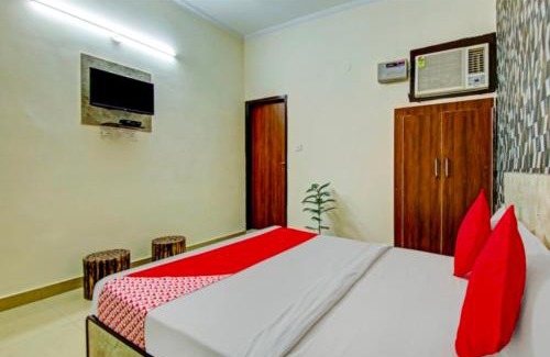 Indirapuram Hotel | Hotel Sky Inn Near sector 62 Noida