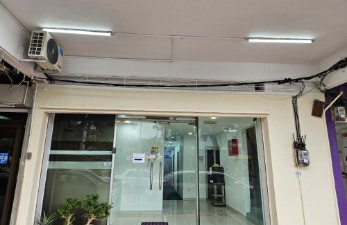Gelugor House | New Mawlaya Hotel Penang