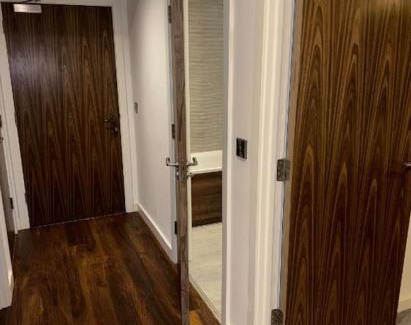 Manchester City Centre Apartment | One-Regent Manchester Balcony Apartment