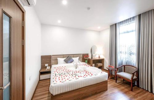 Ha Long Hotel | Khách sạn Aris