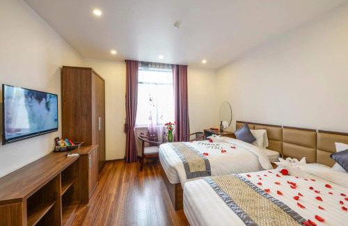 Ha Long Hotel | Khách sạn Aris