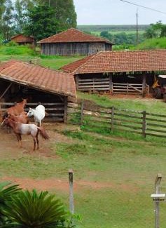 Casa Branca House | Fazenda Cachoeira