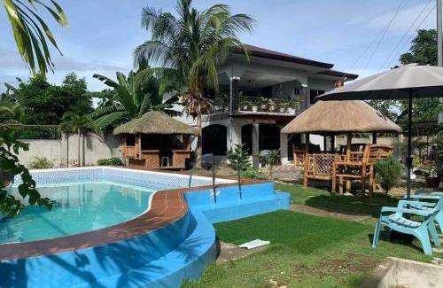 Moalboal House | WCW Auberge