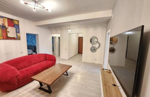 Bucharest City-Centre Apartment | Grand 4-bedrooms Tourist Apartment Rosetti