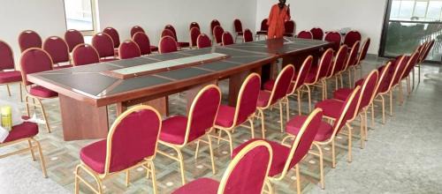Mwenge Hotel | Panorama Kyenjojo Hotel