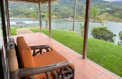 Guatape House | Finca Blue Bay