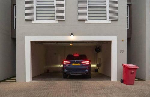Windhoek Apartment | Puteoli Estate - Modern Elegance