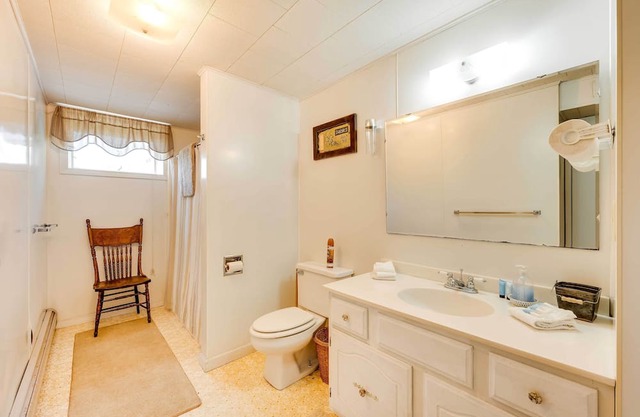 Pittsburg Vacation Rental w/ Pool Table & Views!