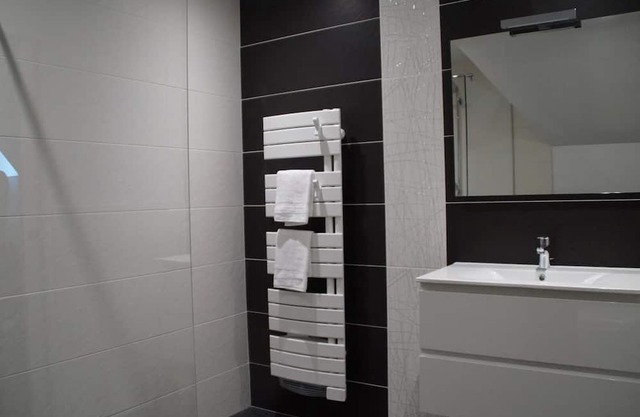 Apartment Halluin, 1 bedroom, 2 persons