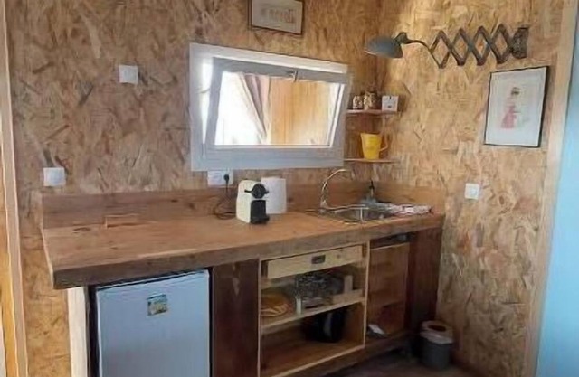 Charming studio near Arles