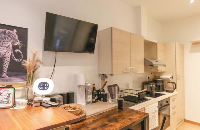 Bright 37 m² near Batignolles