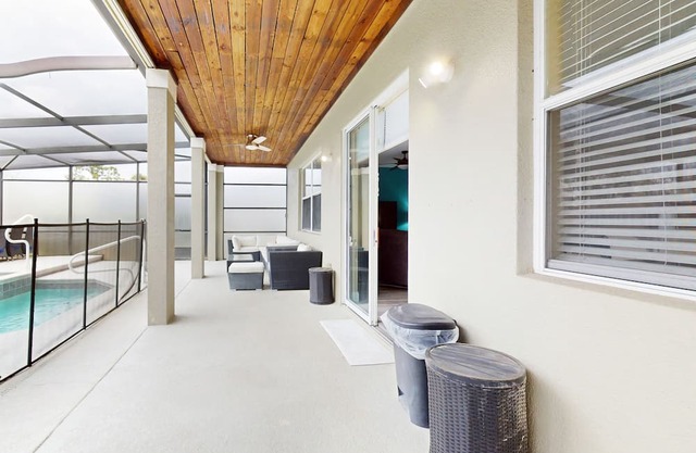 Large home with heated pool, pool spa, game room, & pool table - dog-friendly