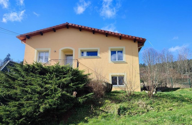 Maison à la Campagne, de Moyenne Montagne Idéalle Famille Avec ses 2 Étangs🦆