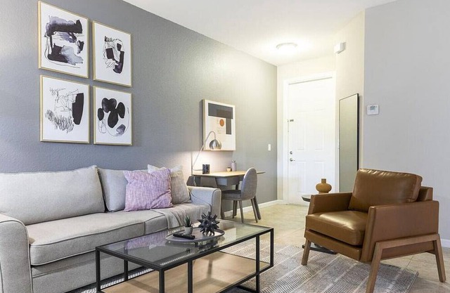 Landing at Portofino Cove Apartments - 3 Bedrooms in Downtown Fort Myers