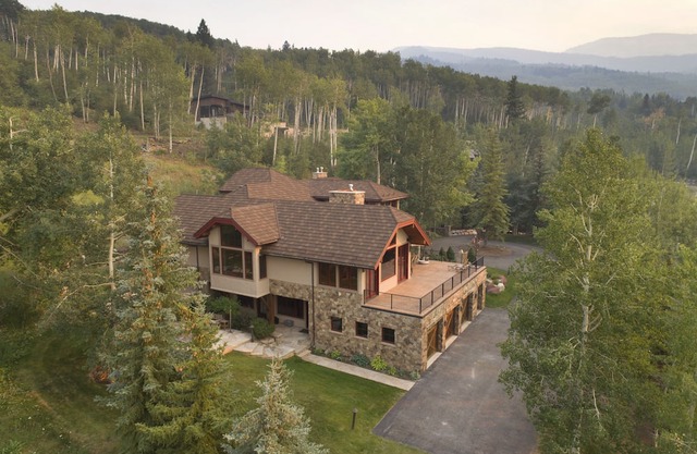 Large Ski-in/Ski-out Snowmass Village Home