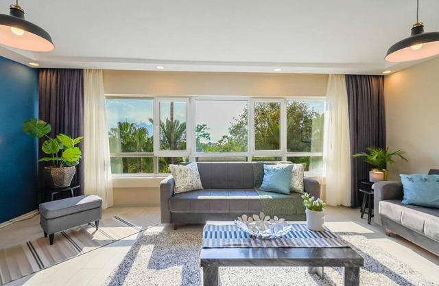 Missafir Stylish Flat Near Hadrian's Gate