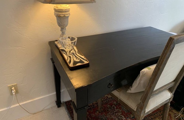 Charming Studio Oasis in the Heart of Tucson – Your Ideal Retreat!