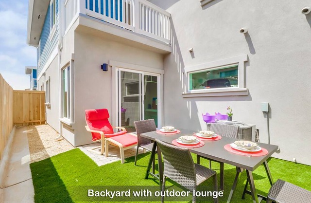 Brand-New, Modern 3BR Home w/ Huge Garage: 5-Mins to Beach, 15-Mins to Downtown