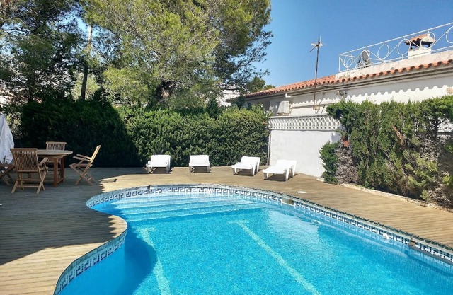 Holiday house Miami-Platja for 1 - 8 persons with 3 bedrooms - Holiday home