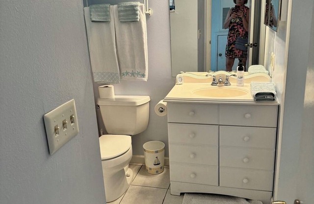 Sea Woods Community 2-bedroom villa in cool New Smyrna Beach