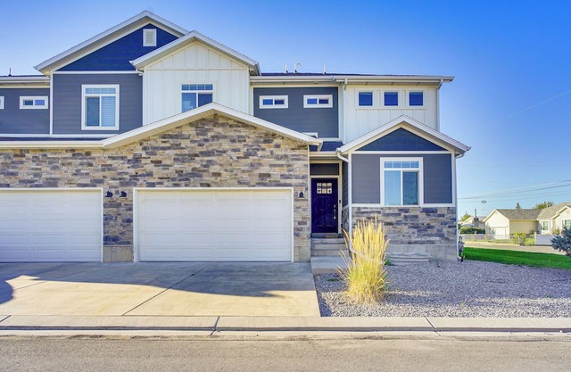 Room to Work + Relax! SLC Townhome w/Office, Yard