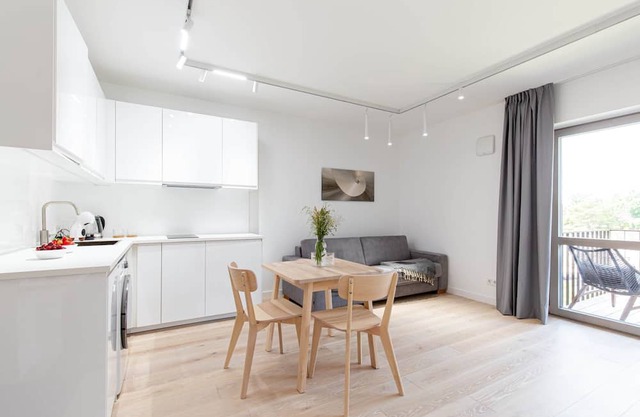 New 2025 Pervalka Neringa Flat White Dunes: AC, Heating, Private Balcony