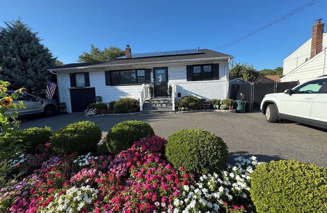 RYDER CUP home with heated pool down the road from all the action
