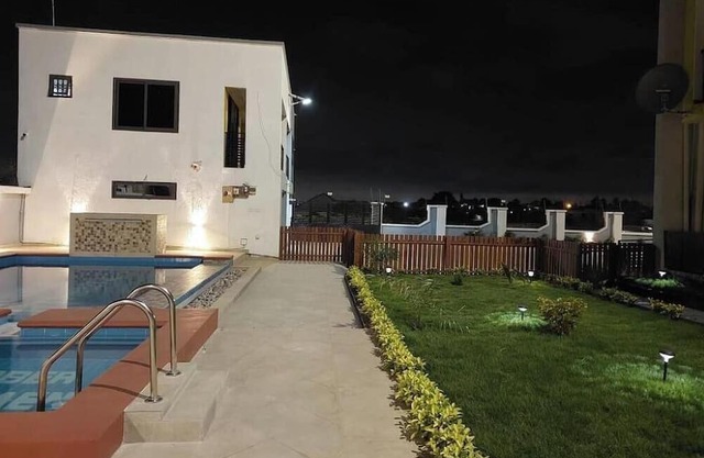 October Apartments 2 3 ensuite bedroom Vacation Home/Apartment in Kasoa 2