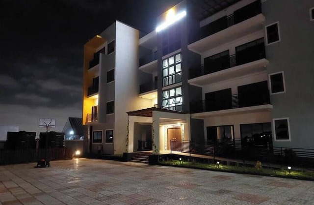 October Apartments 2 3 ensuite bedroom Vacation Home/Apartment in Kasoa 4