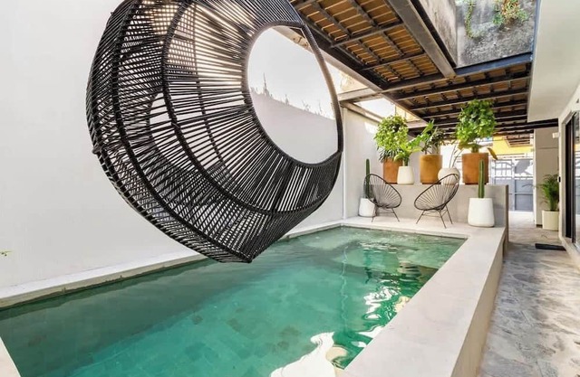 Rooftop & Private Pool Property