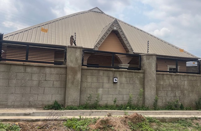 Charming 1-bedroom apartment in tranquil Ibadan with AC