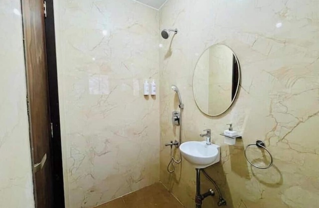 Studio Apartment - THE BNB STAY near Infiniti Mall