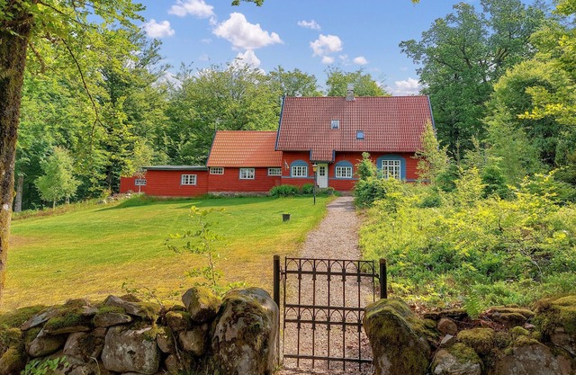 Cozy home in Markaryd with WiFi