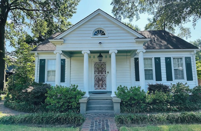 3-bedroom house in awesome Memphis with AC
