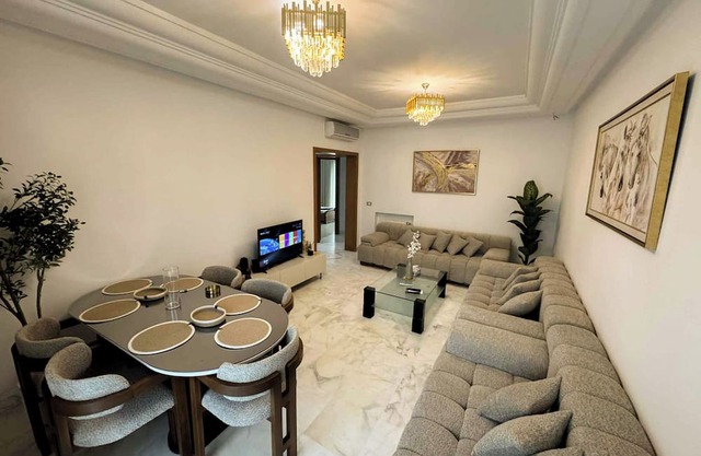 Luna Loft Charming 2-bedroom apartment in Tunis