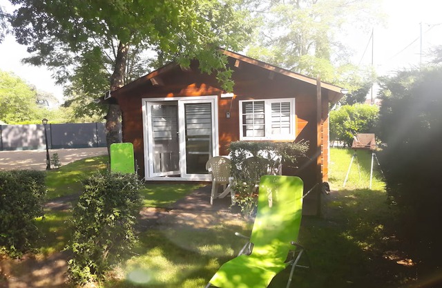 Chalet 'delachapelle - Zoo 4km' with Private Terrace, Shared Garden and Wi-Fi