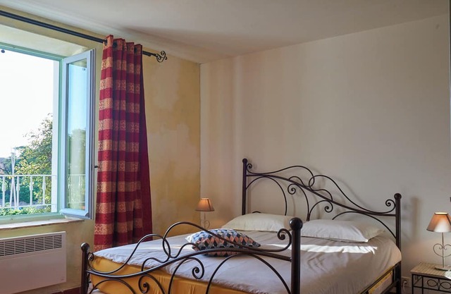 Quiet, comfortable studio, swimming pool, private parking. Near Leucate/Sigean