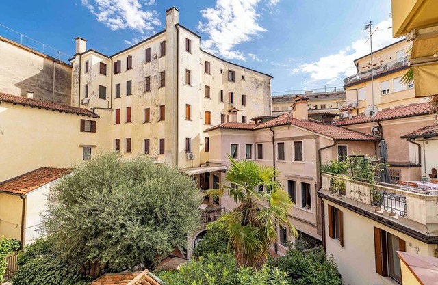 Bright apartment in the historic center of Treviso ideal for 2/3 people.