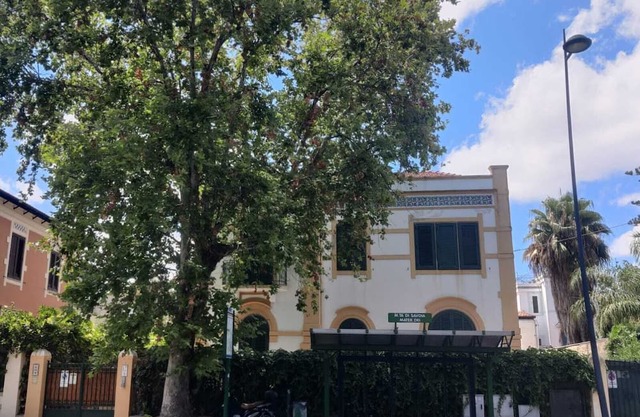 Villino Tecla an elegant Art Nouveau vacation villa 5 minutes from the sea in Mondello