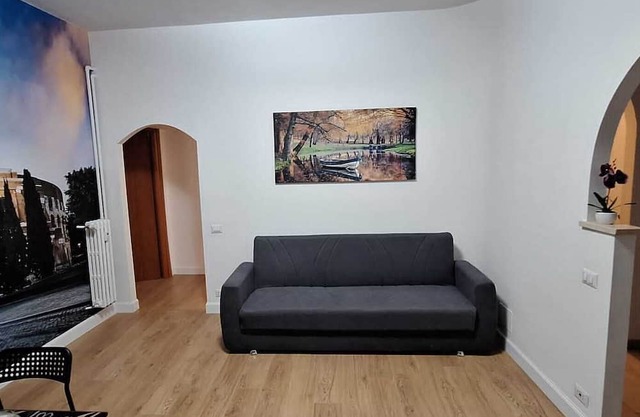 Apartment equipped with every comfort, a few steps from the metro, close to the center,