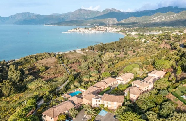 Fully equipped T3 apartment, breathtaking view of the Gulf of Saint-Florent!