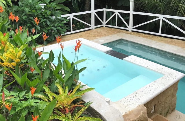 Charming 2-bedroom house in peaceful Montezuma with AC