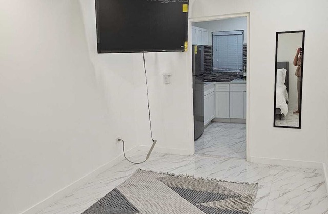 Charming 1-bedroom apartment with AC, WiFi in gorgeous Nassau