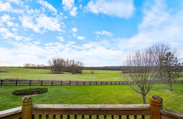 Private Renovated Farmhouse w/Pool & Pond, Sleeps 14+