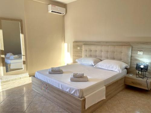 Spacious Promenade 3 Bedroom Apartment