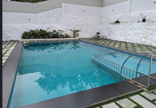 Swimming Pool Naalkett Tharavad Villa with nice Ambience