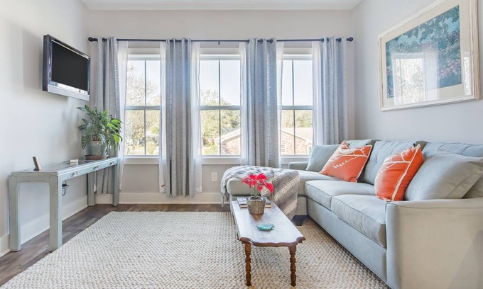West Ashley House | The Indigo Cottage