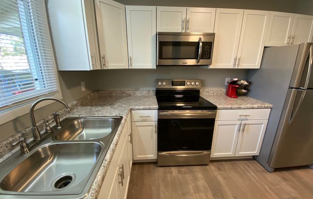 Lincoln House | Renovated, 3-bedrooms, pet-friendly, south lincoln